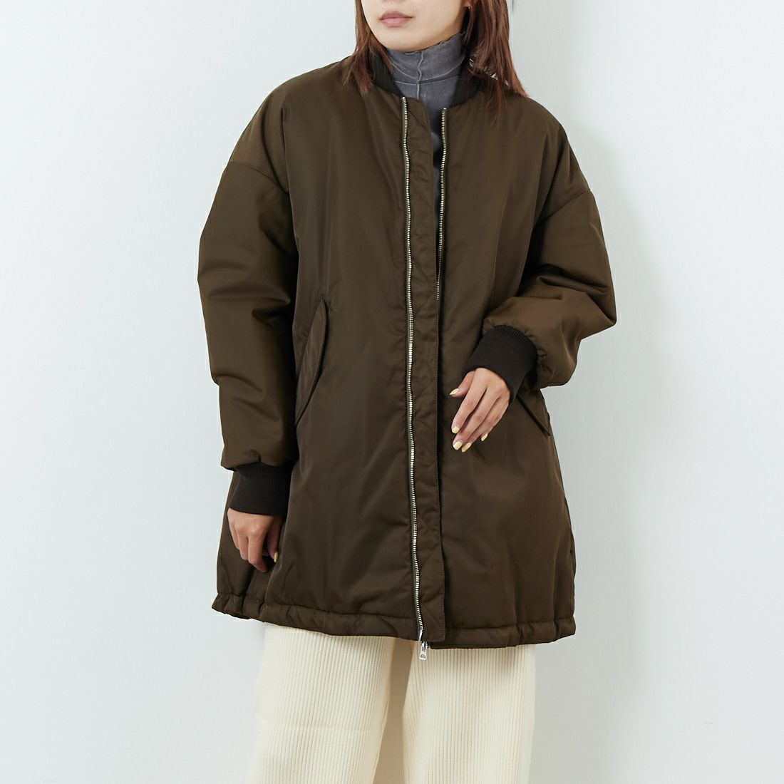 TICCA [ティッカ] ミドルMA-1ジャケット [TBEA-052] BROWN &&モデル身長：167cm 着用サイズ：F&&