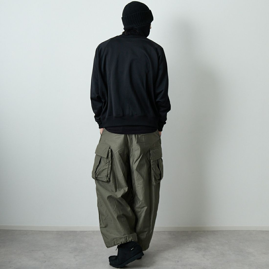 Needles [ニードルズ] ドルマンスリーブトラックジャケット [RW327] C BLACK &&モデル身長：179cm 着用サイズ：M&&