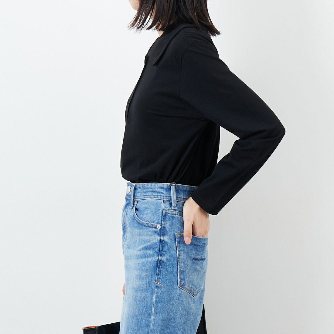 mizuiro ind [ミズイロインド] ワイドカラーポロシャツ [3-210053] 99 BLACK &&モデル身長：162cm 着用サイズ：F&&