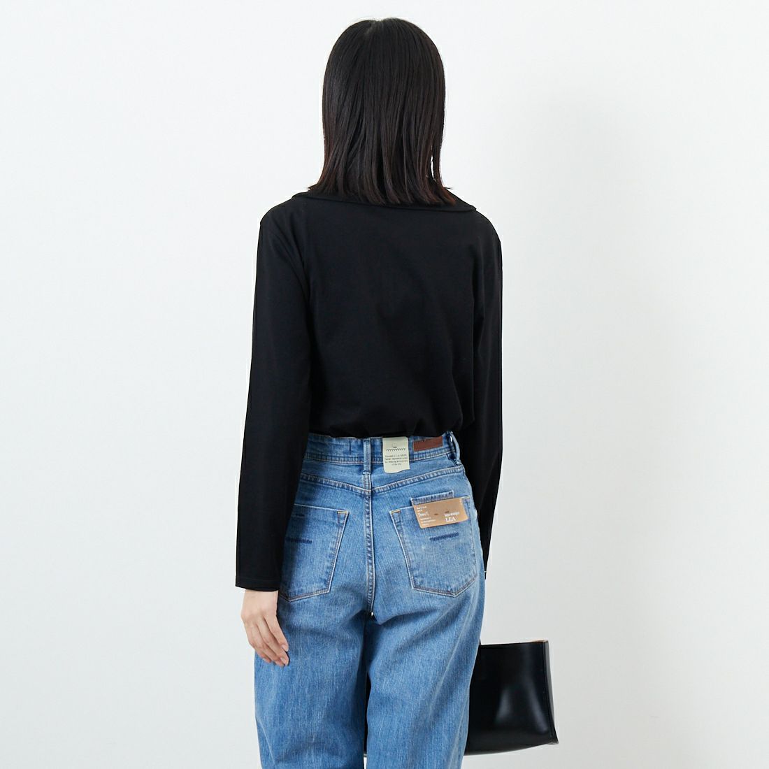mizuiro ind [ミズイロインド] ワイドカラーポロシャツ [3-210053] 99 BLACK &&モデル身長：162cm 着用サイズ：F&&