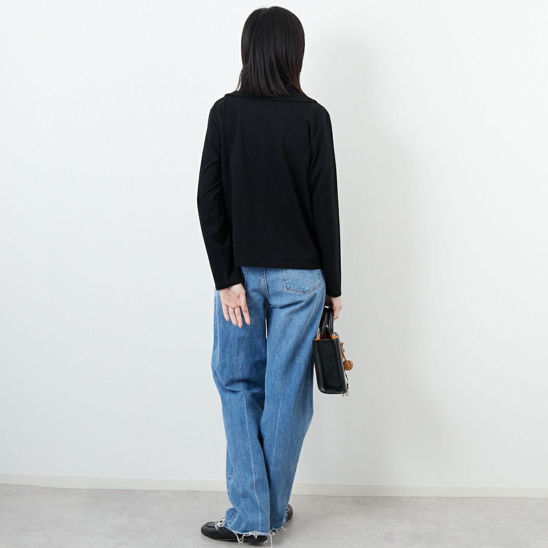 mizuiro ind [ミズイロインド] ワイドカラーポロシャツ [3-210053] 99 BLACK &&モデル身長：162cm 着用サイズ：F&&