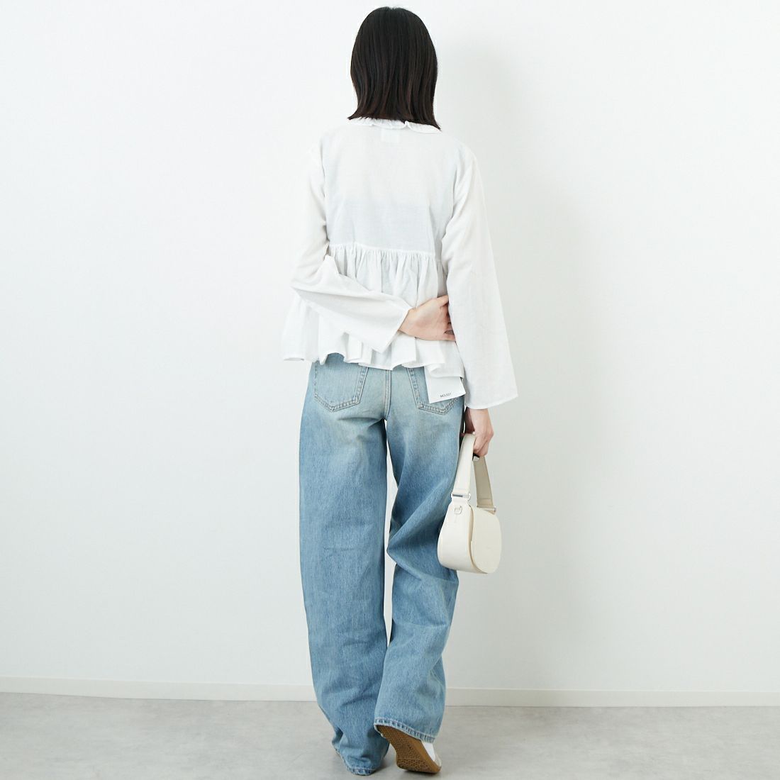 soil [ソイル] ツイルコットンカディプレインカシュクール [INMDS25701W] 9000 WHITE &&モデル身長：162cm 着用サイズ：1&&