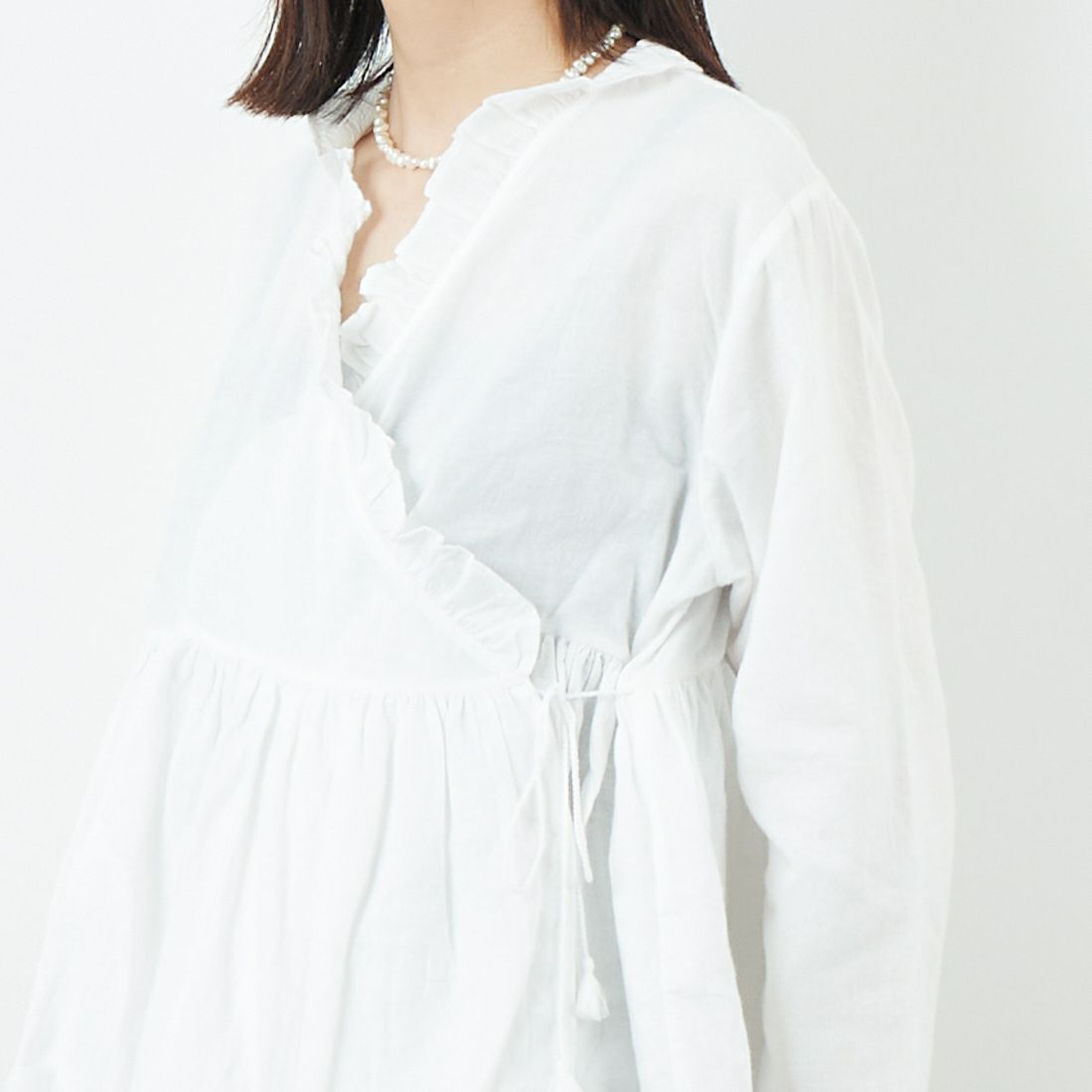 soil [ソイル] ツイルコットンカディプレインカシュクール [INMDS25701W] 9000 WHITE &&モデル身長：162cm 着用サイズ：1&&