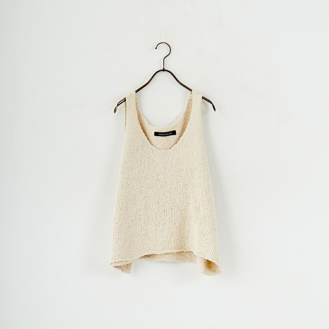 12 IVORY