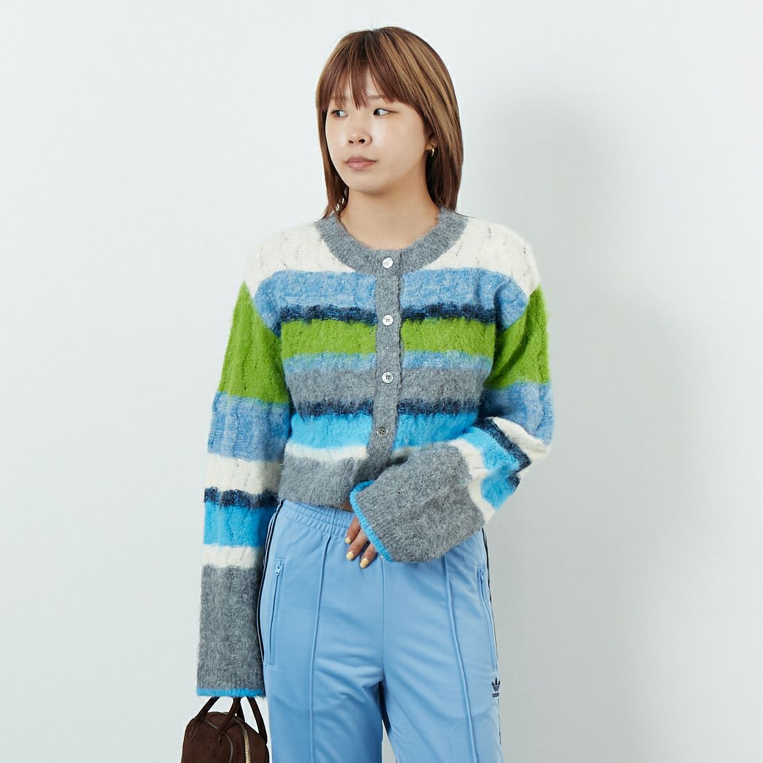 BLU&&モデル身長：167cm 着用サイズ：F&&