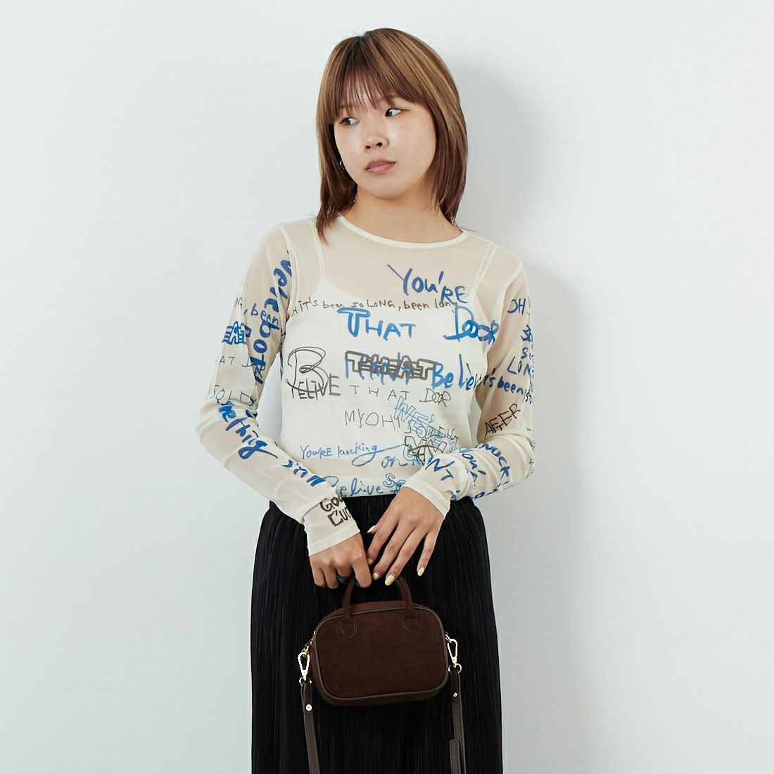 WHT&&モデル身長：167cm 着用サイズ：F&&