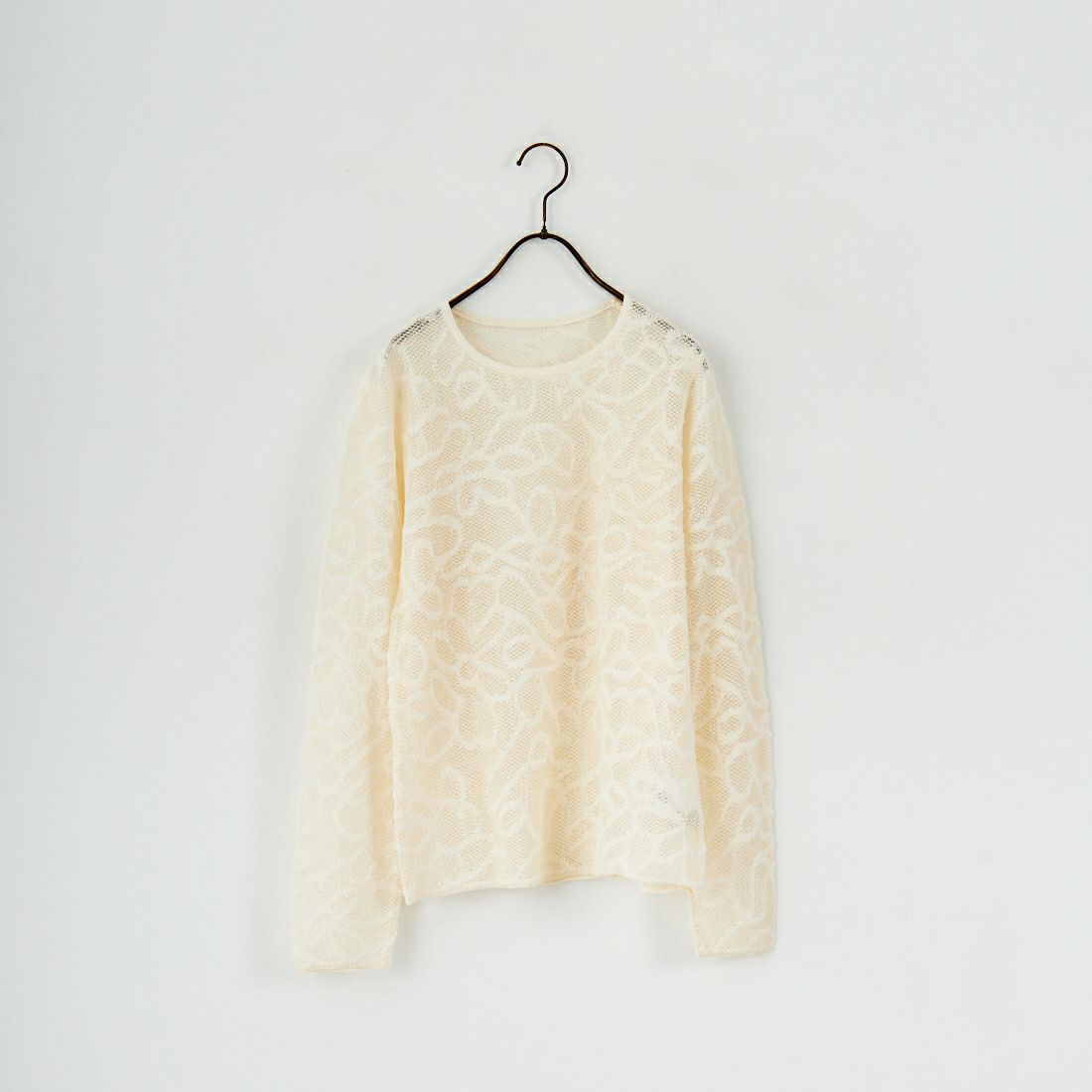 09 IVORY