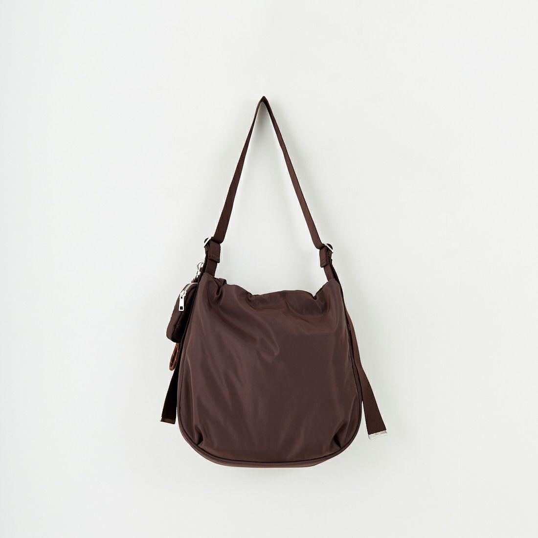 OUTDOOR PRODUCTS [アウトドアプロダクツ] チャームセットワンショルダーバッグ [BR-OUT-25AW04] BROWN