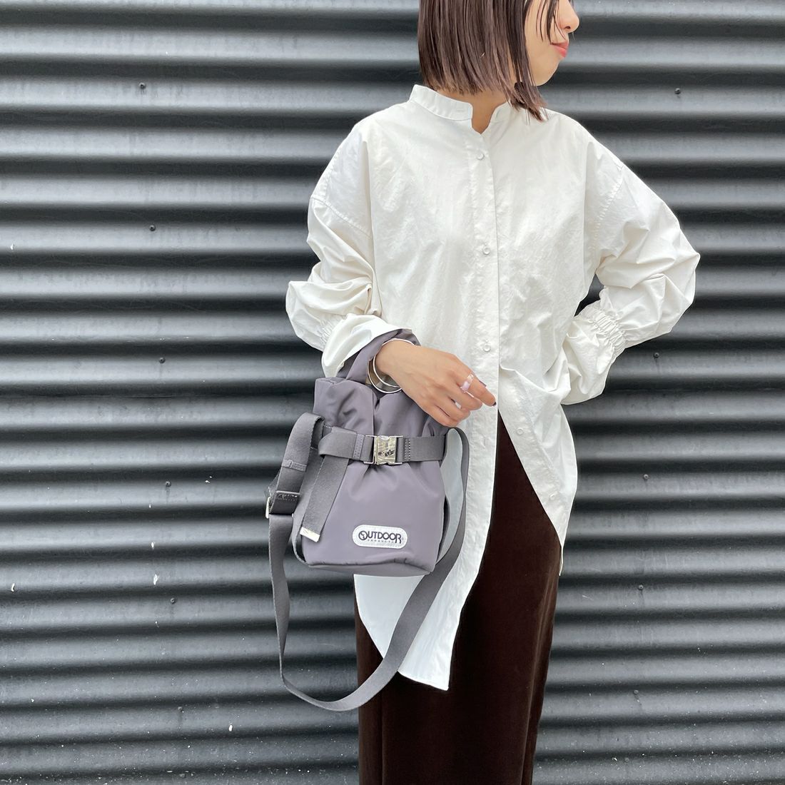 OUTDOOR PRODUCTS [アウトドアプロダクツ] 2WAYベルトトートバッグ [BR-OUT-25AW03] CHARCOAL