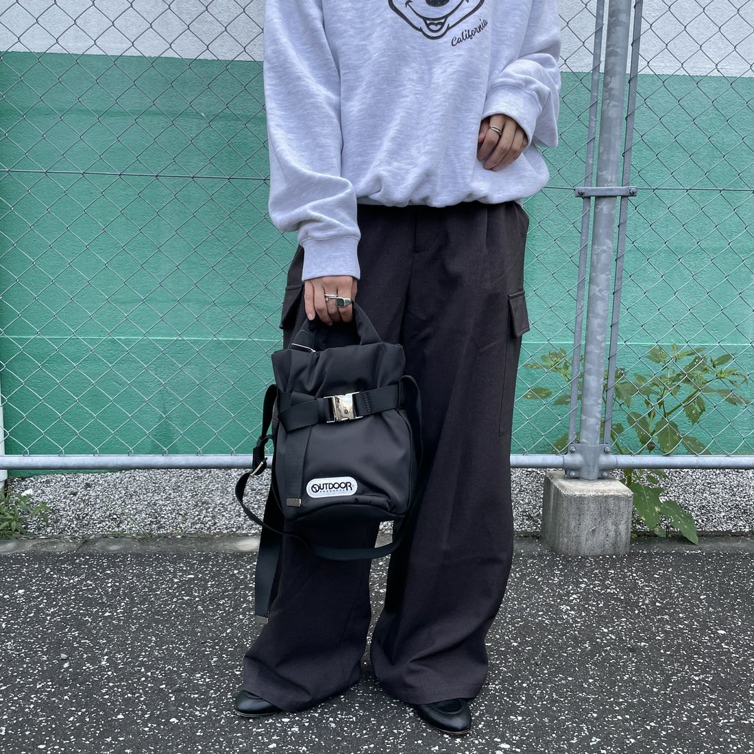 OUTDOOR PRODUCTS [アウトドアプロダクツ] 2WAYベルトトートバッグ [BR-OUT-25AW03] BLACK