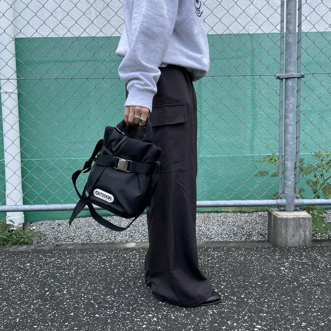 OUTDOOR PRODUCTS [アウトドアプロダクツ] 2WAYベルトトートバッグ [BR-OUT-25AW03] BLACK