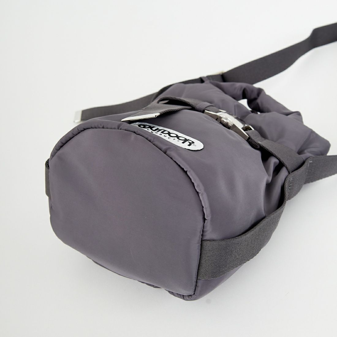 OUTDOOR PRODUCTS [アウトドアプロダクツ] 2WAYベルトトートバッグ [BR-OUT-25AW03] CHARCOAL