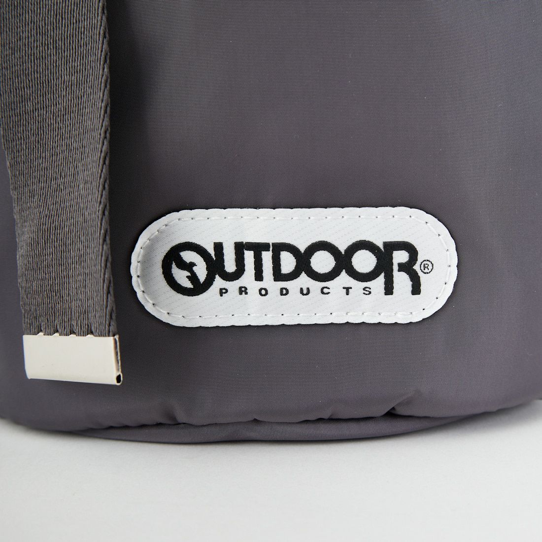OUTDOOR PRODUCTS [アウトドアプロダクツ] 2WAYベルトトートバッグ [BR-OUT-25AW03] CHARCOAL