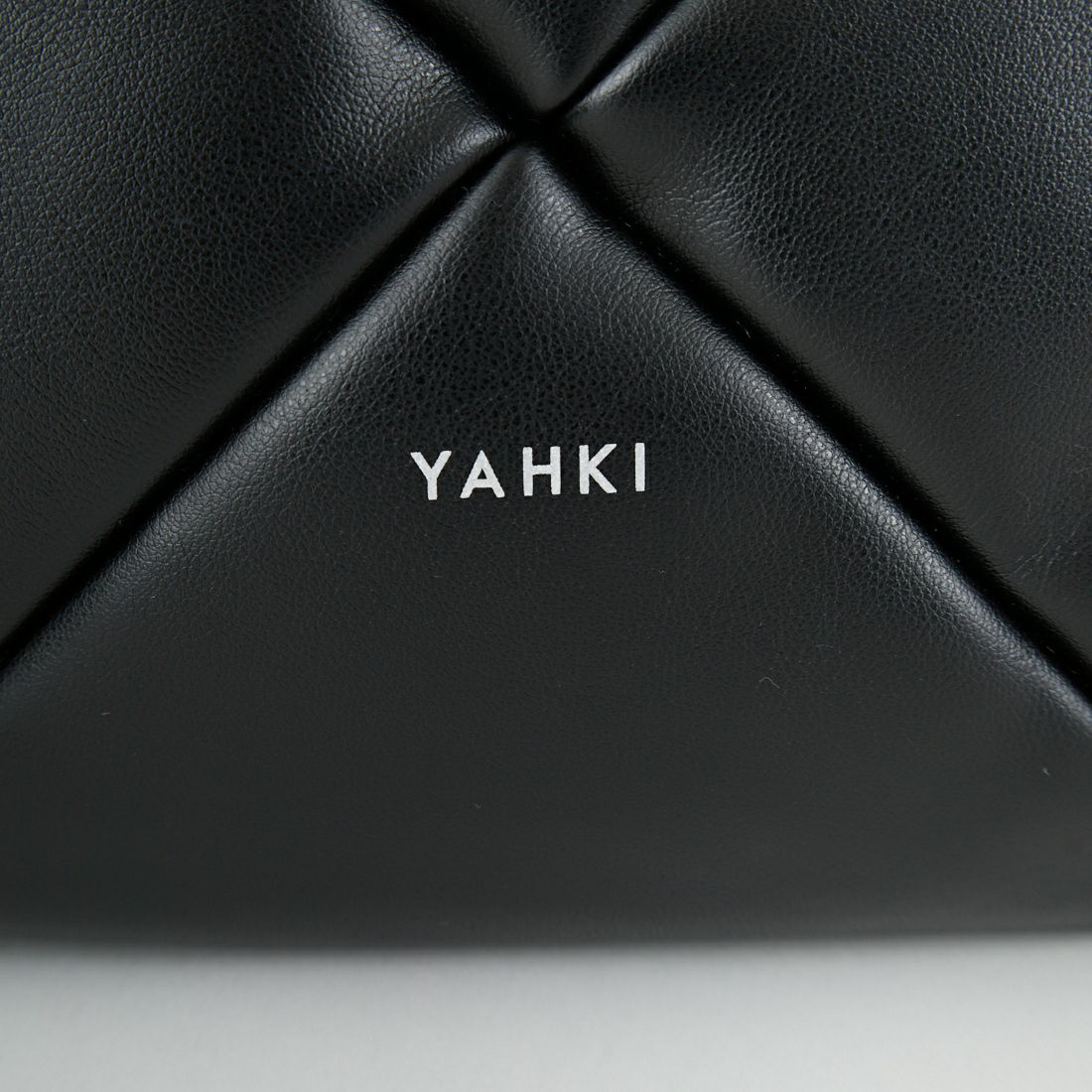 YAHKI [ヤーキ] フェイクレザートートバッグ [YH-747] BLACK