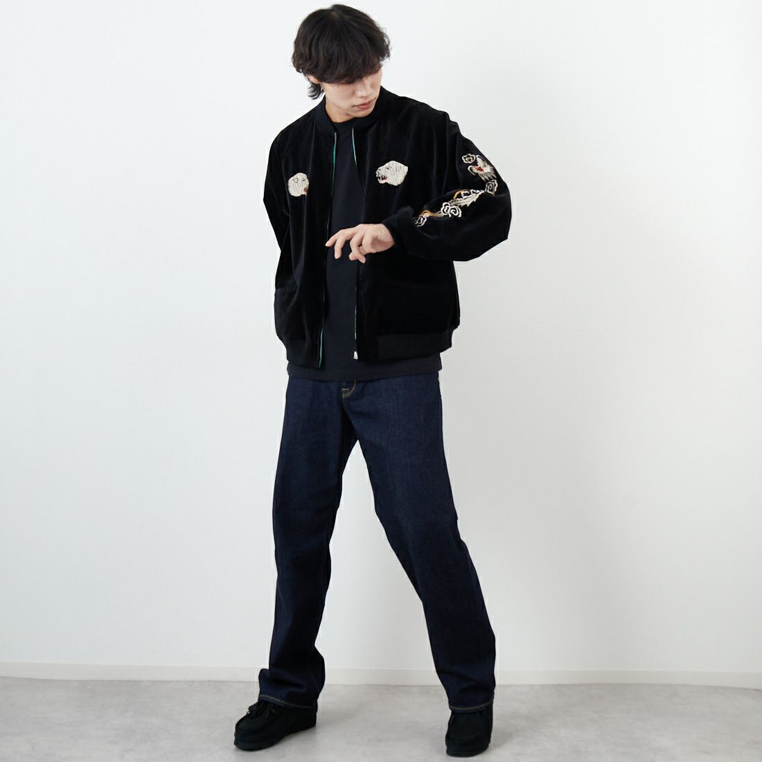 THRIFTY LOOK [スリフティールック] グリーンランド スーベニアブルゾン [TL25F002] BLK VELOUR &&モデル身長：179cm 着用サイズ：L&&