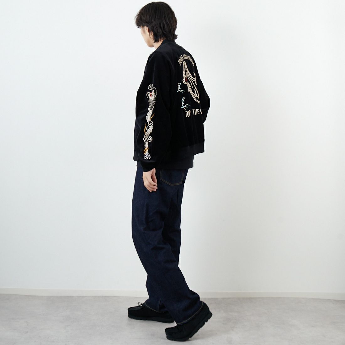 THRIFTY LOOK [スリフティールック] グリーンランド スーベニアブルゾン [TL25F002] BLK VELOUR &&モデル身長：179cm 着用サイズ：L&&