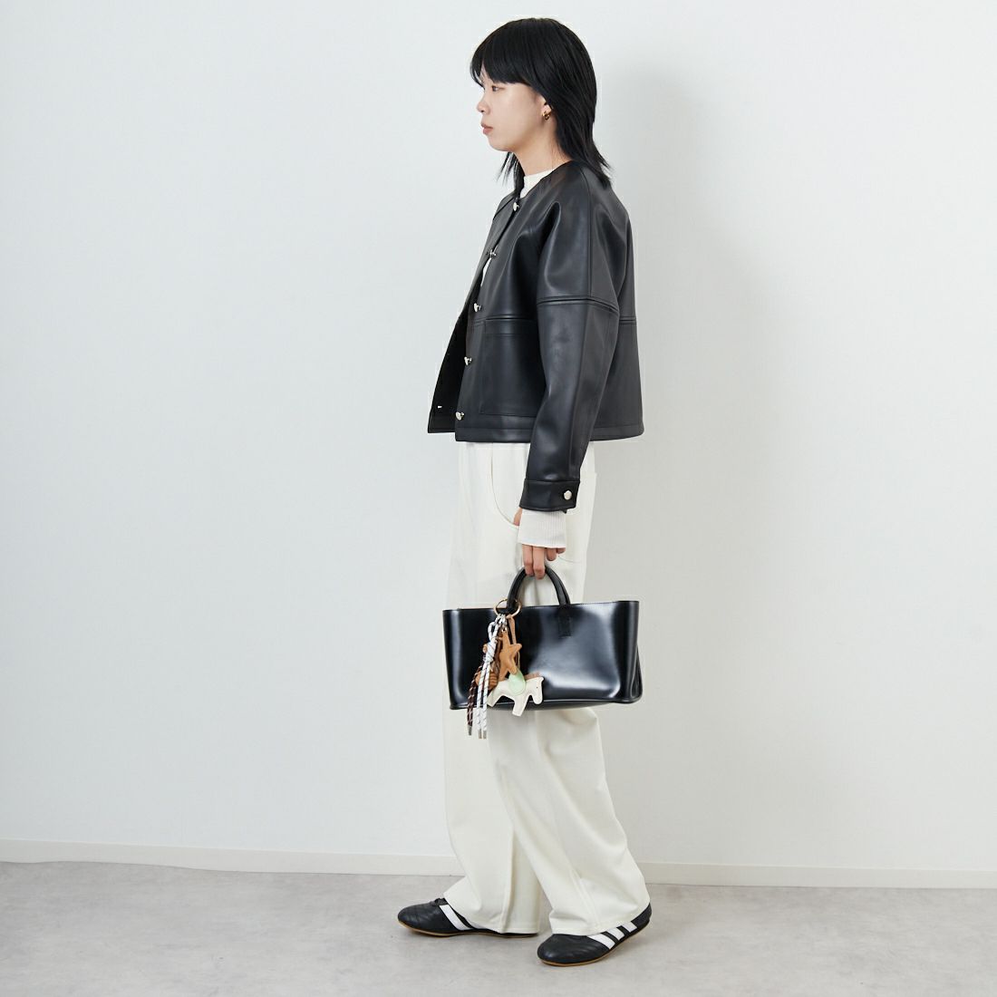 Margaux vintage [マルゴーヴィンテージ] フェイクレザーノーカラー