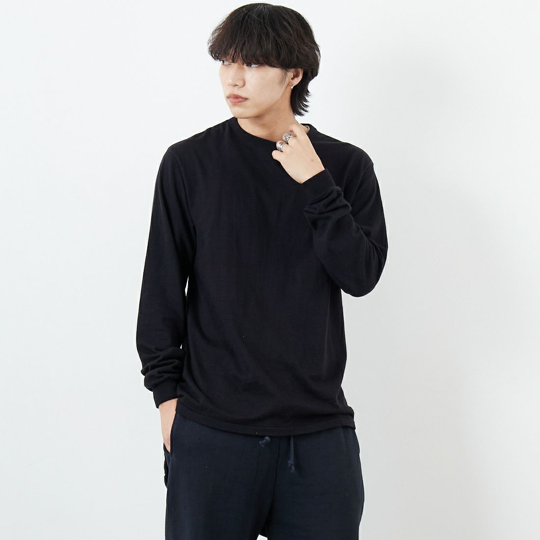 BOW WOW [バウワウ] 88/12 ロングスリーブTシャツ [BW-8L] 88/12 BLAC &&モデル身長：179cm 着用サイズ：L&&