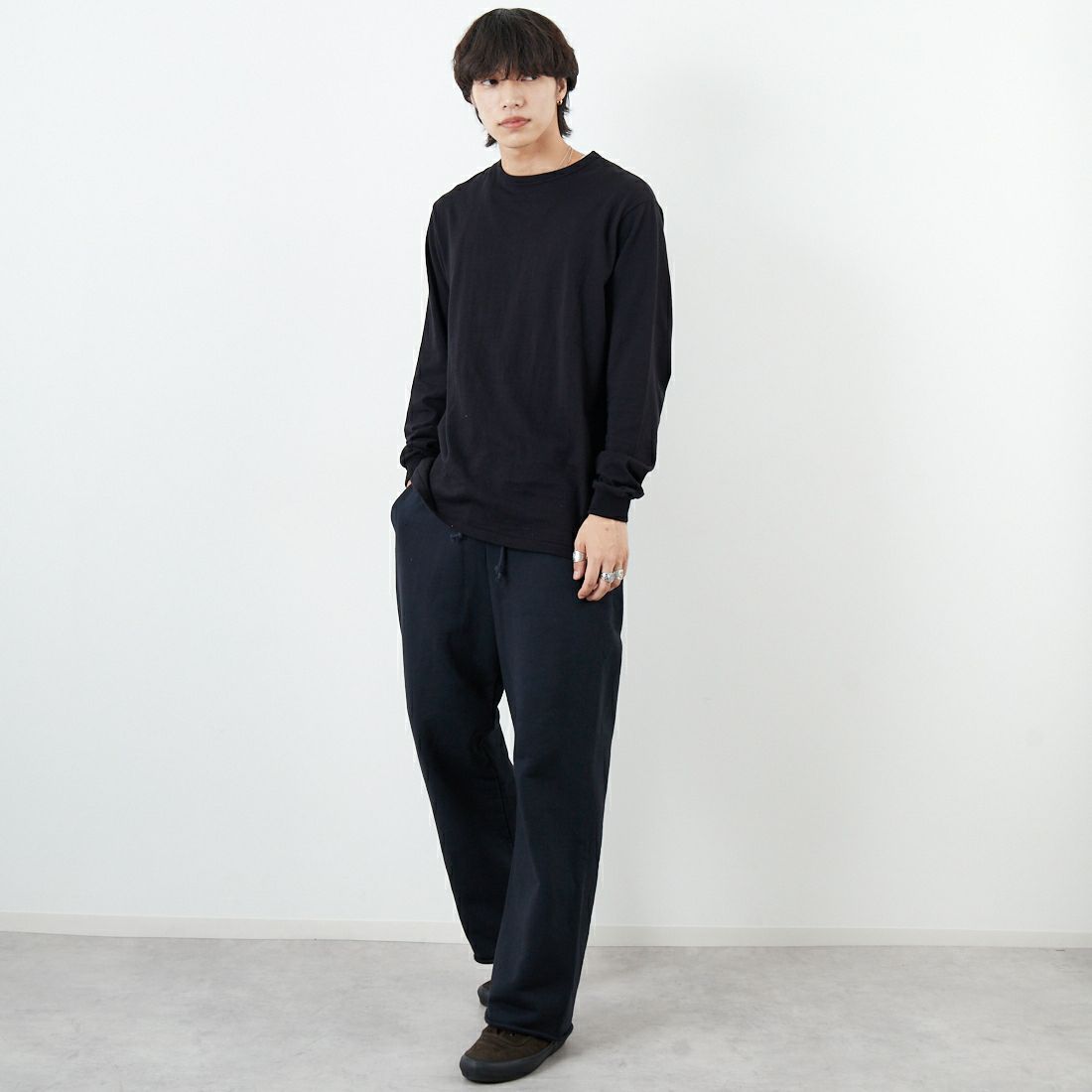 BOW WOW [バウワウ] 88/12 ロングスリーブTシャツ [BW-8L] 88/12 BLAC &&モデル身長：179cm 着用サイズ：L&&