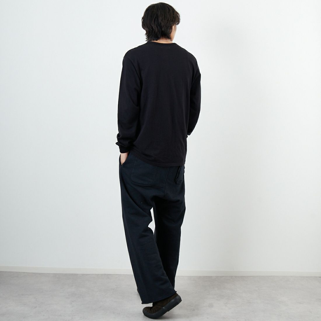 BOW WOW [バウワウ] 88/12 ロングスリーブTシャツ [BW-8L] 88/12 BLAC &&モデル身長：179cm 着用サイズ：L&&