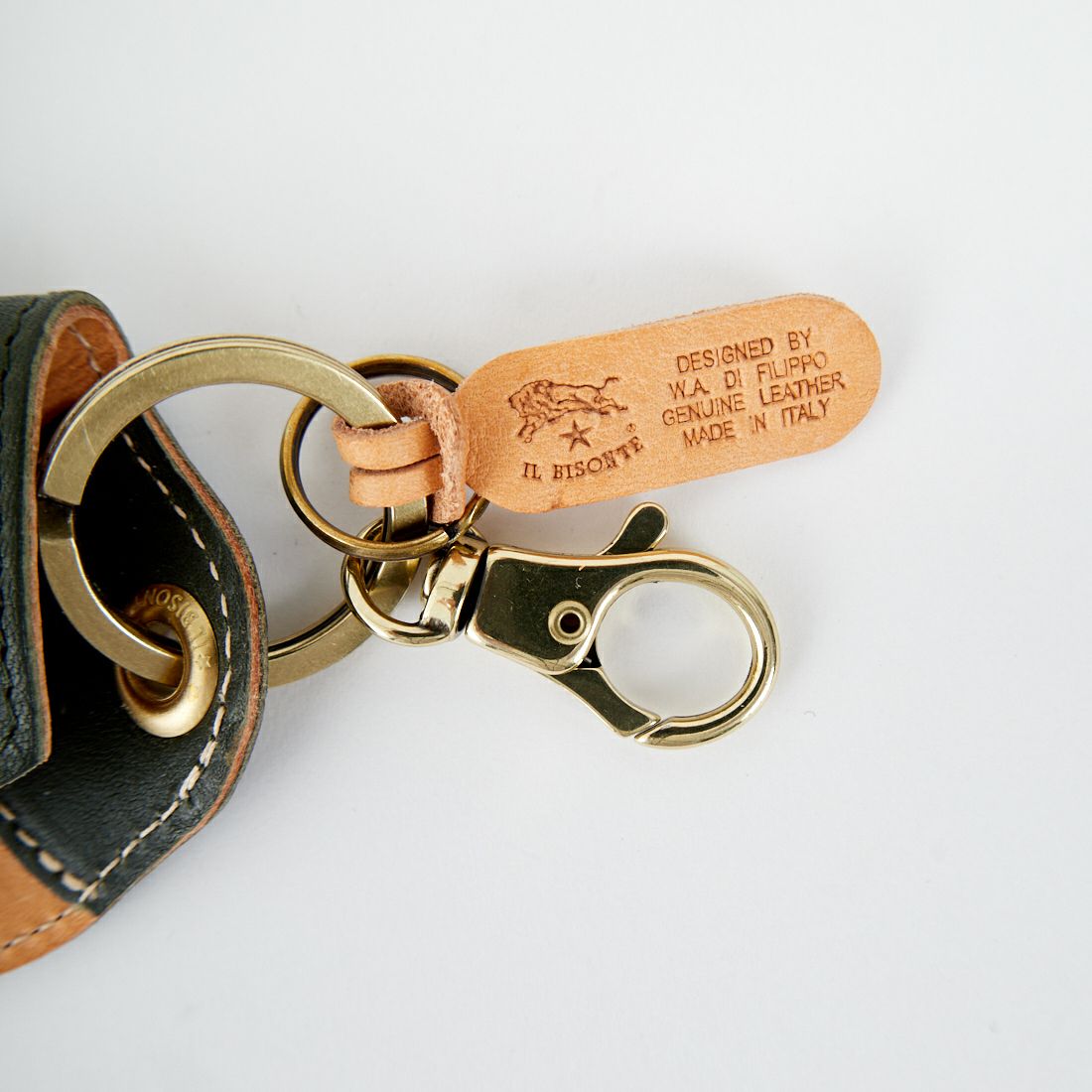 IL BISONTE [イルビゾンテ] 55thコンビボタン キーケース [54252310150] 47 F.GREEN