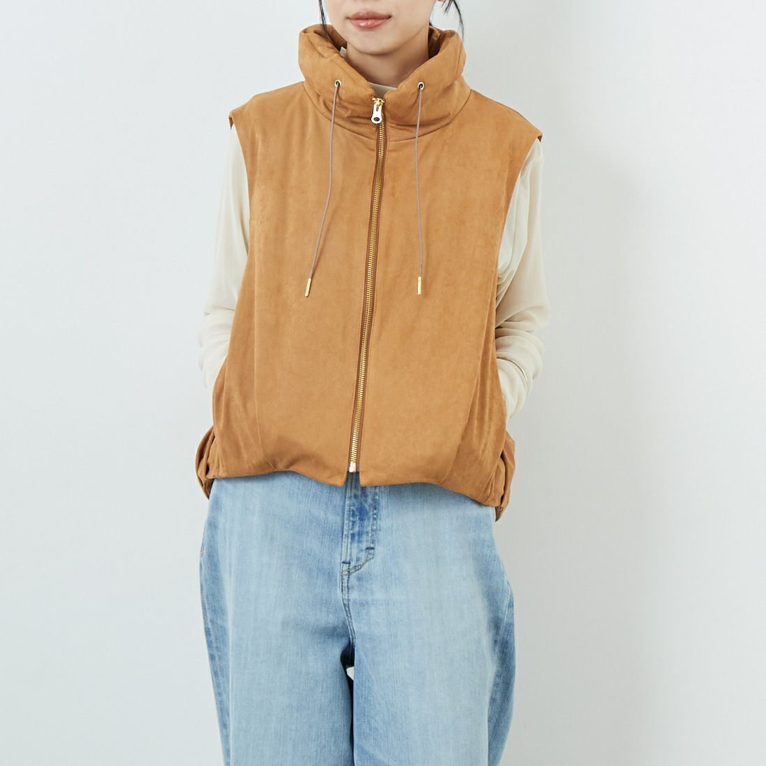 CAMEL&&モデル身長：162cm 着用サイズ：F&&