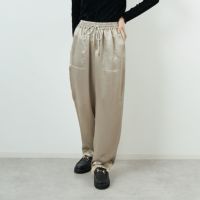 BEIGE&&モデル身長：162cm 着用サイズ：F&&