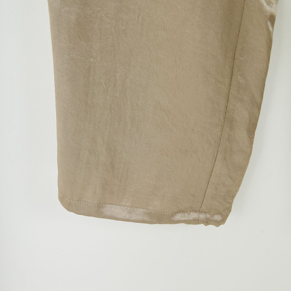 MICA&DEAL [マイカアンドディール] クラッシュサテンパラシュートパンツ [0125303240] BEIGE