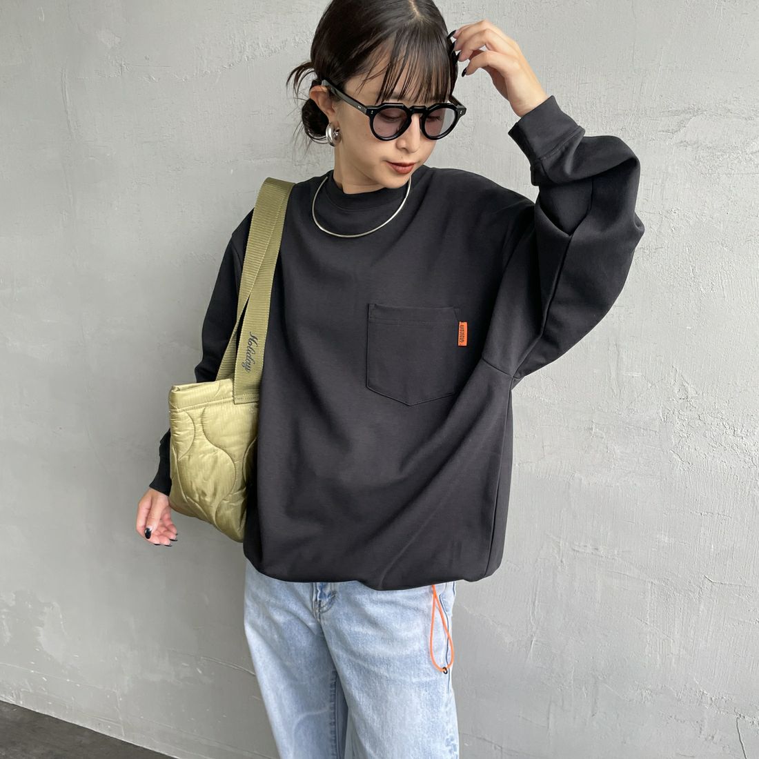 BLACK&&モデル身長：150cm 着用サイズ：S&&