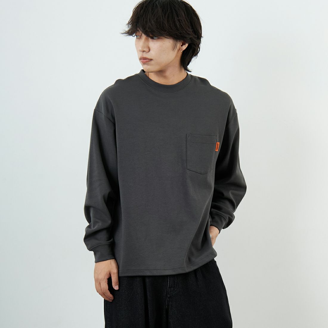 CHARCOAL&&モデル身長：179cm 着用サイズ：L&&