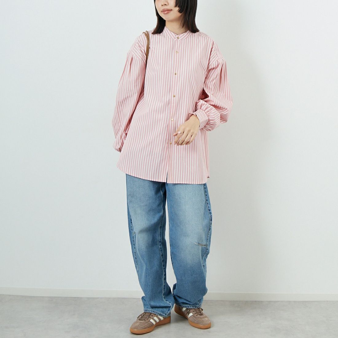 KHA:KI [カーキ] ゴールドドットシャツ [MIL25FBL3149] CORALSTRIP &&モデル身長：162cm 着用サイズ：1&&