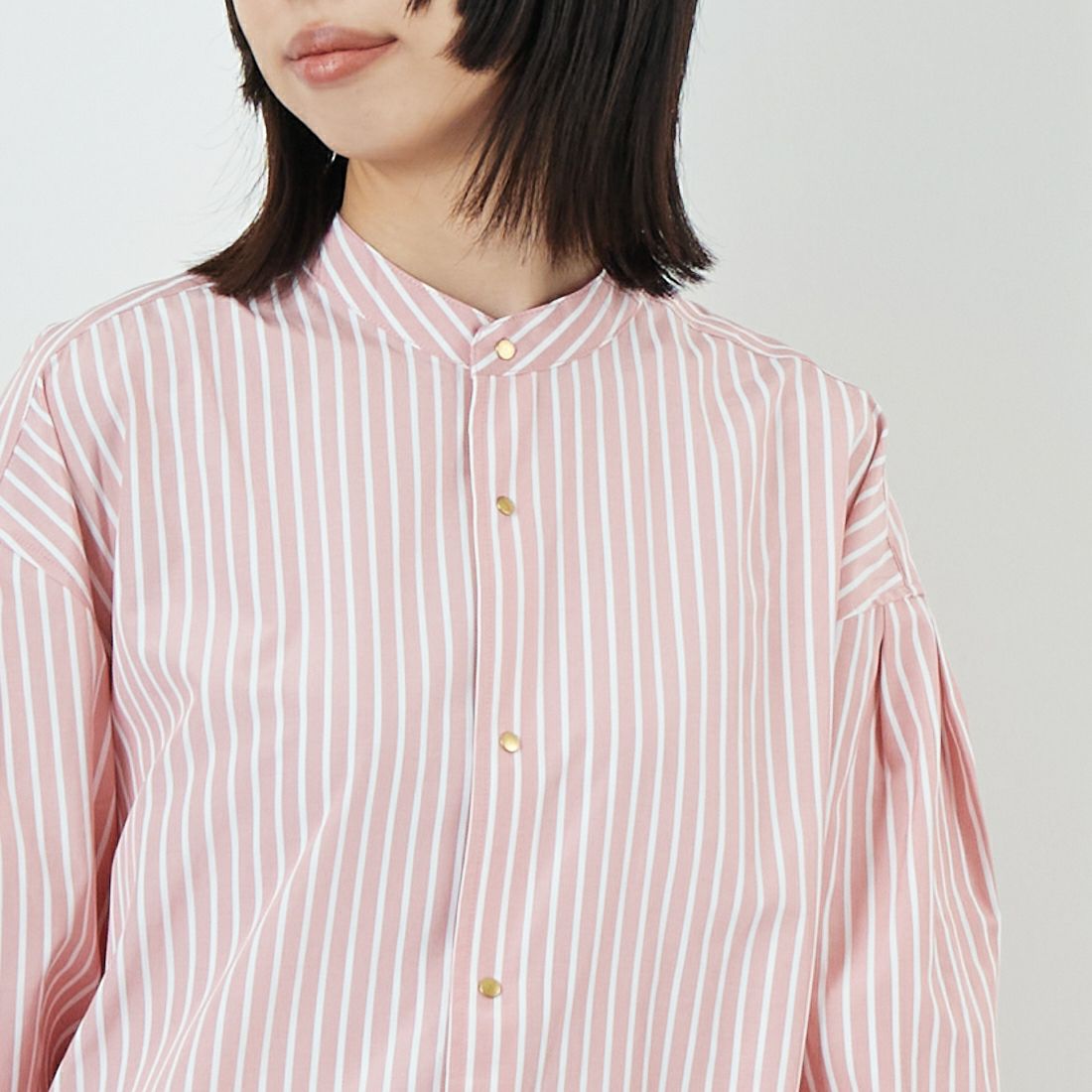 KHA:KI [カーキ] ゴールドドットシャツ [MIL25FBL3149] CORALSTRIP &&モデル身長：162cm 着用サイズ：1&&