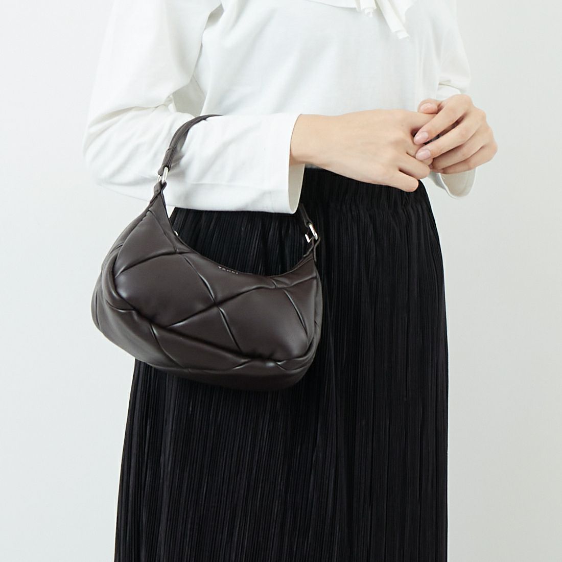 YAHKI [ヤーキ] フェイクレザーハンドバッグ [YH-745] DK.BROWN