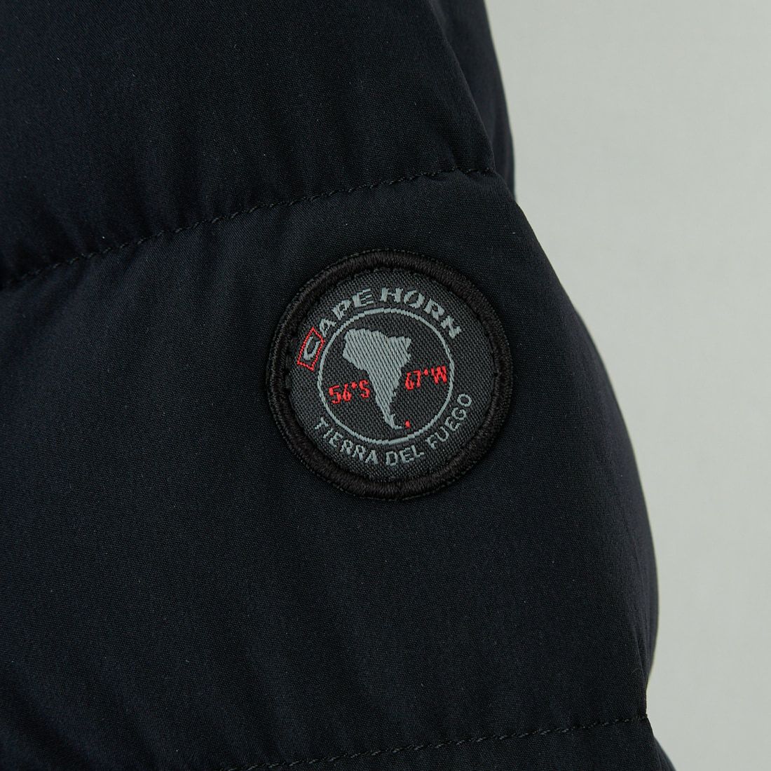 CAPE HORN [ケープホーン] SANTACRUZ ダウンジャケット [B2570] 500 BLACK