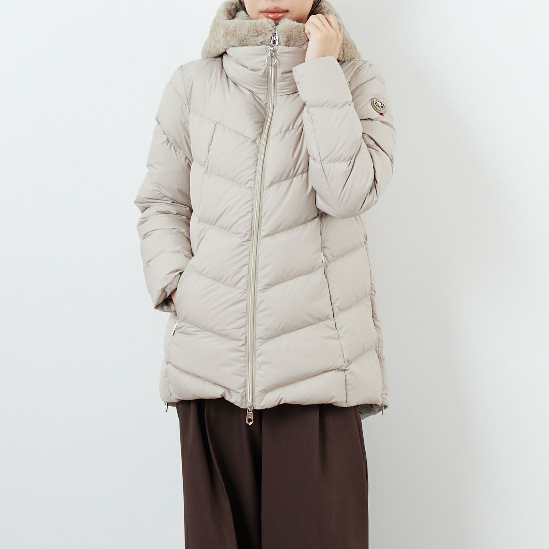 107 SAFARI&&モデル身長：162cm 着用サイズ：40&&