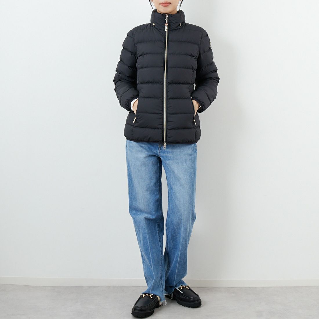 CAPE HORN [ケープホーン] MATT STELLA ダウンジャケット [B2560] 501 BLACK &&モデル身長：162cm 着用サイズ：40&&