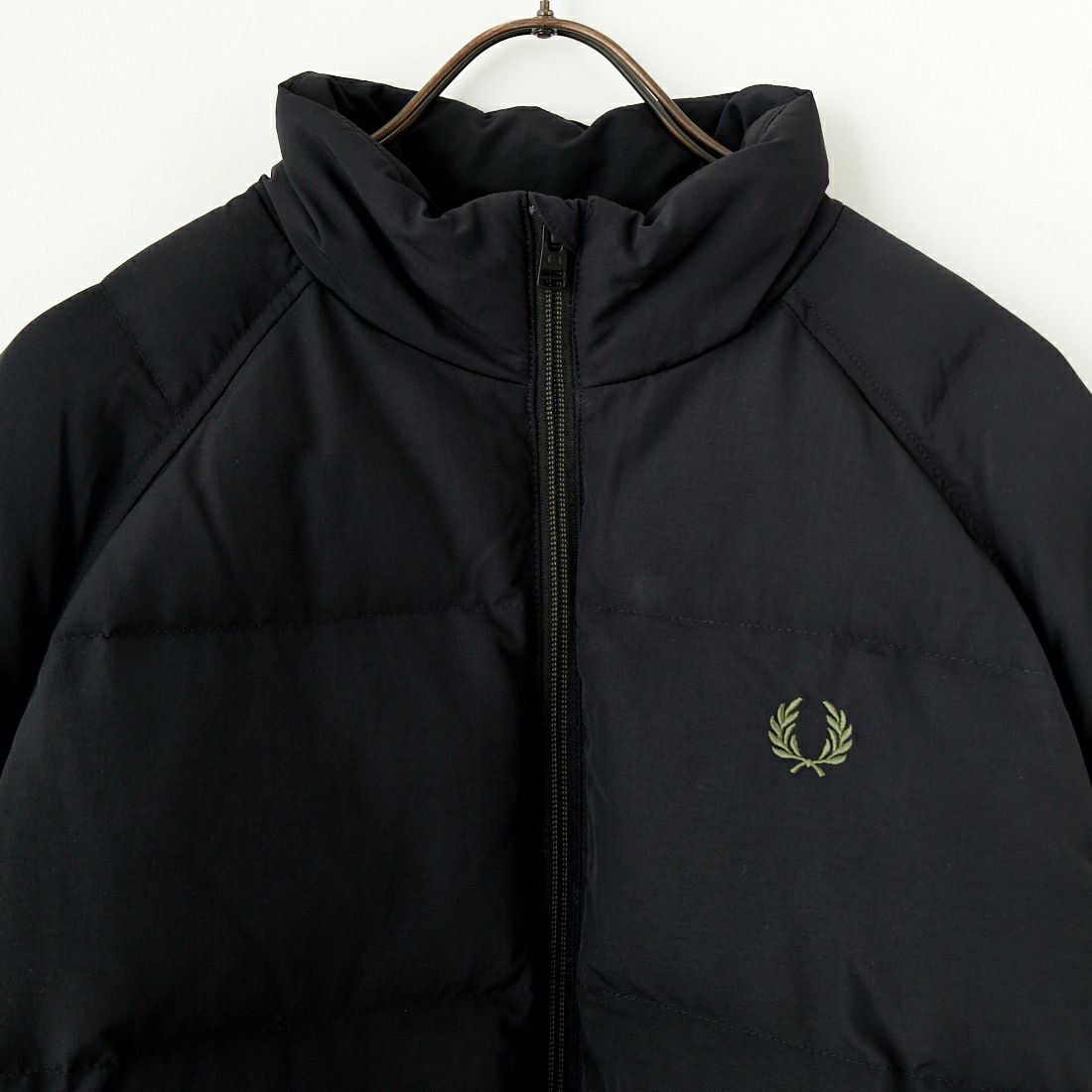 FRED PERRY [フレッドペリー] ラグランスリーブパデッドジャケット [J1309] 102 BLACK
