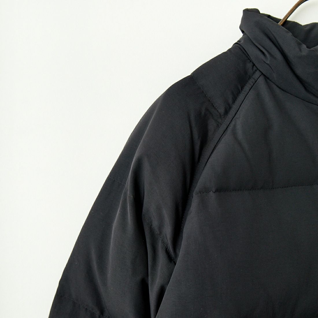 FRED PERRY [フレッドペリー] ラグランスリーブパデッドジャケット [J1309] 102 BLACK