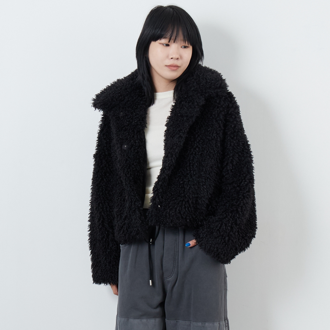 109 ﾌﾞﾗｯｸ&&モデル身長：167cm 着用サイズ：F&&