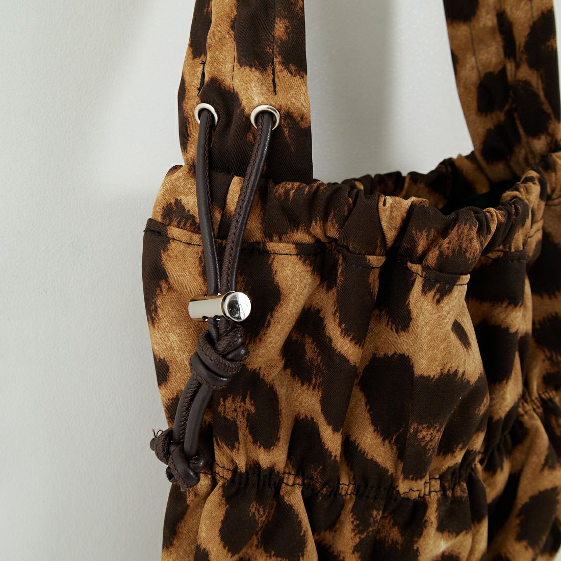 CONTROL FREAK [コントロールフリーク] ギャザーフラット2WAYバッグ [253-120506] ﾚｵﾊﾟｰﾄﾞ