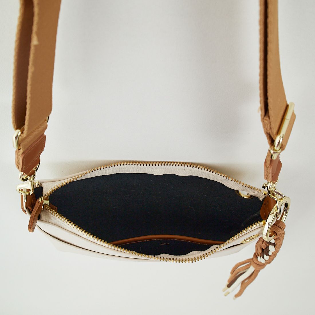 TREASURE TOPKAPI [トレジャートプカピ] リプル コードチャーム付き ミニショルダーバッグ [503-08-7100325] 06 ｵﾌ