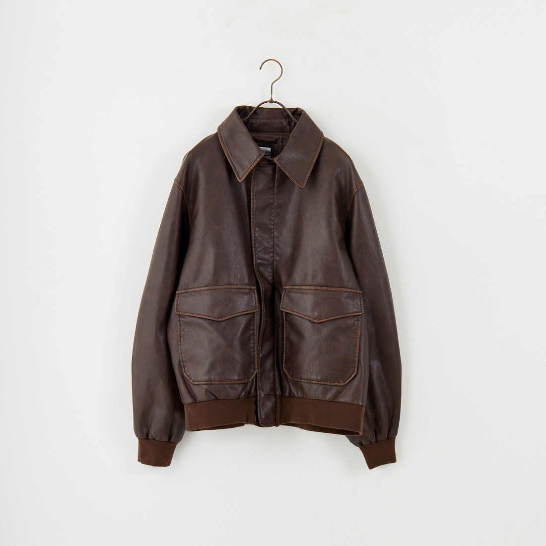 ARMY TWILL SANFORIZED [アーミーツイル サンフォライズド] 別注 ヴィーガンレザー A-2フライトジャケット [AM-2554502-INT-JF] BROWN