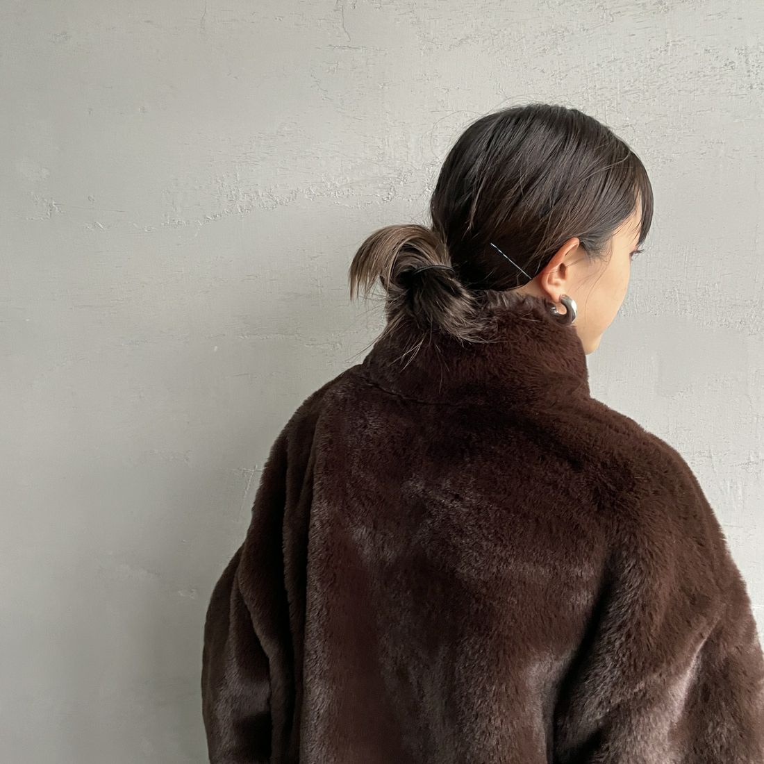 Jeans Factory Clothes [ジーンズファクトリークローズ] エコファーオーバーサイズブルゾン [330023] 155 ﾌﾞﾗｳﾝ &&モデル身長：150cm 着用サイズ：F&&