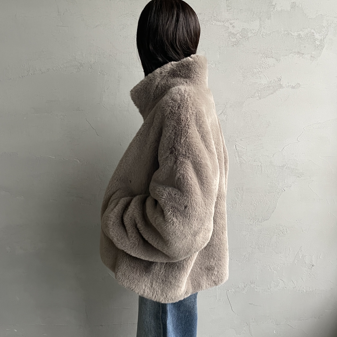 Jeans Factory Clothes [ジーンズファクトリークローズ] エコファーオーバーサイズブルゾン [330023] 116 ｸﾞﾚｰｼﾞ &&モデル身長：160cm 着用サイズ：F&&