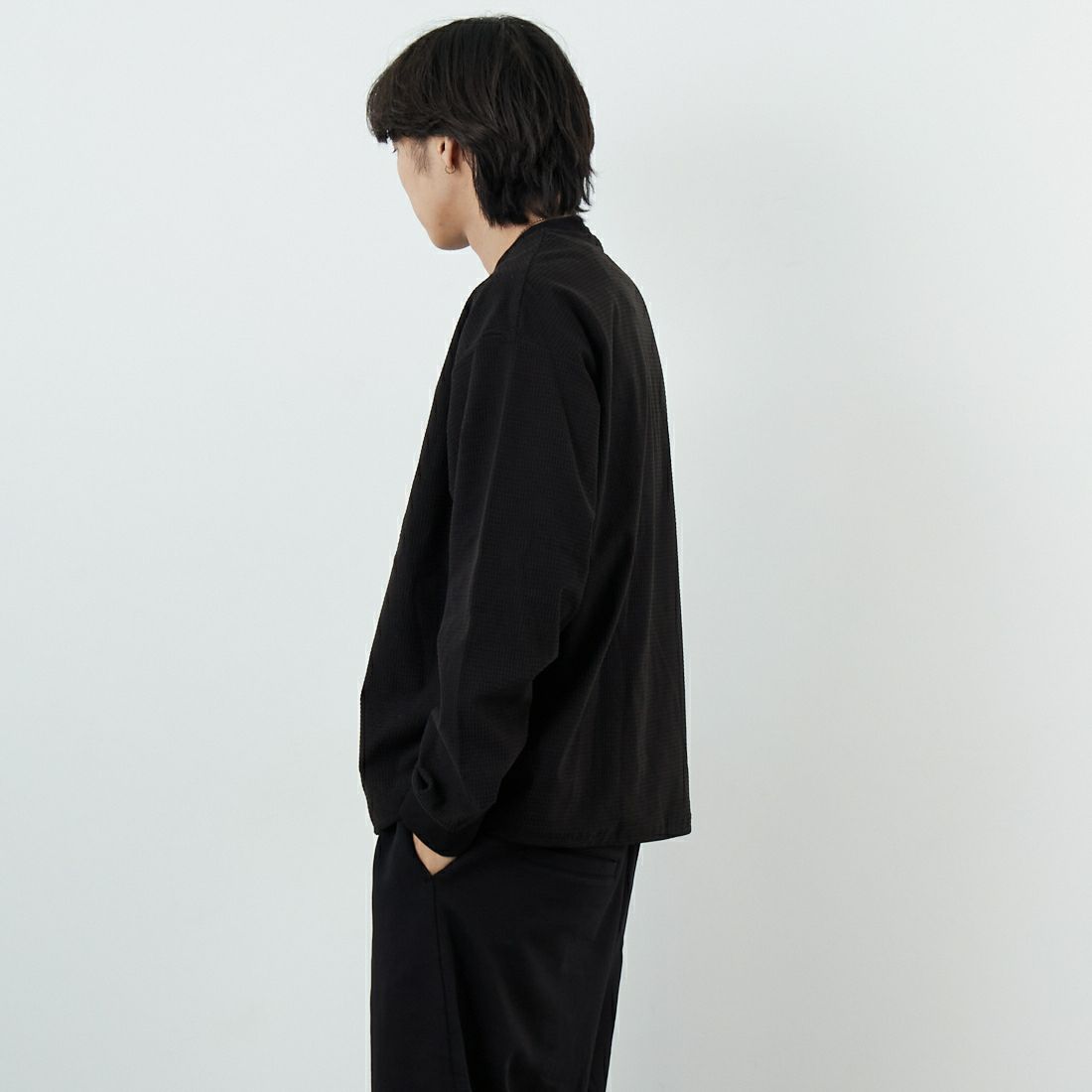 HELLO CALIF [ハローカリフ] サーマルドロストTシャツ [331009IN] BLACK &&モデル身長：179cm 着用サイズ：M&&