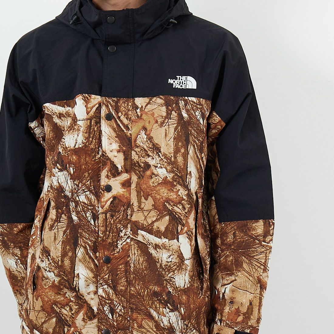 THE NORTH FACE [ザ ノースフェイス] ノベルティハイドレナウィンドジャケット [NP72553] FF &&モデル身長：179cm 着用サイズ：M&&