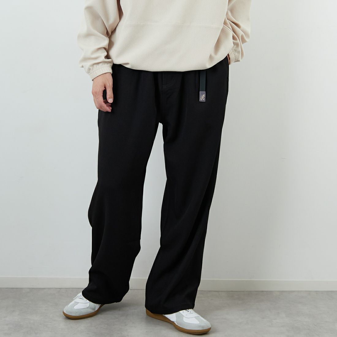 GRAMiCCi [グラミチ] 別注 ウールライク ワイドパンツ [GUP5-F1025-JF] BLACK &&モデル身長：168cm 着用サイズ：M&&