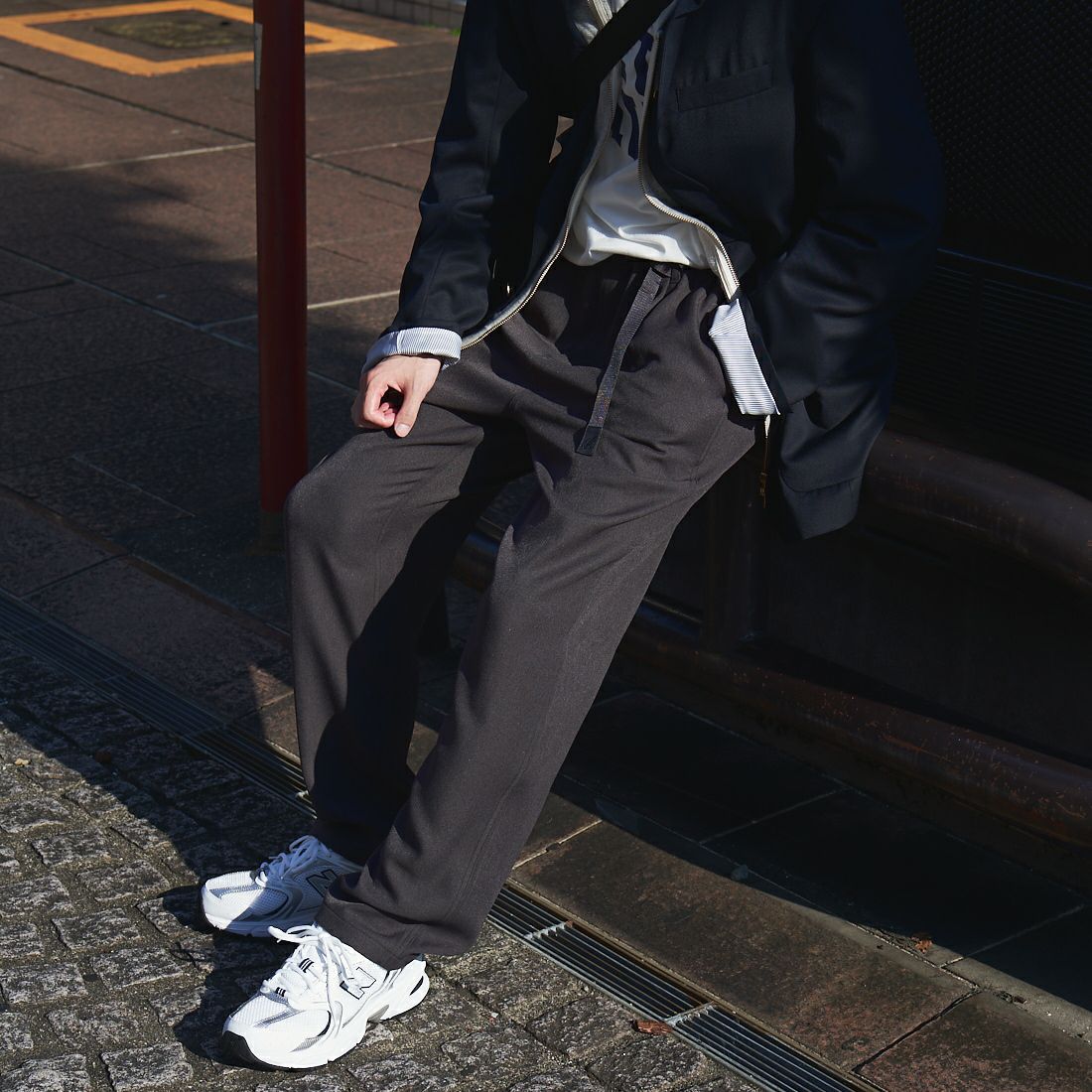 GRAMiCCi [グラミチ] 別注 ウールライク エブリデイパンツ [GUP5-F1024-JF] CHARCOAL &&モデル身長：168cm 着用サイズ：L&&