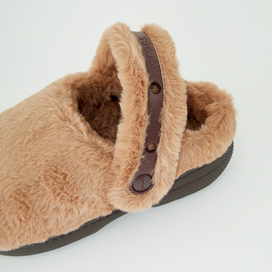 Crocs [クロックス] クラシック アンファーゲッタブル クロッグ [211116] MILK CHOCO