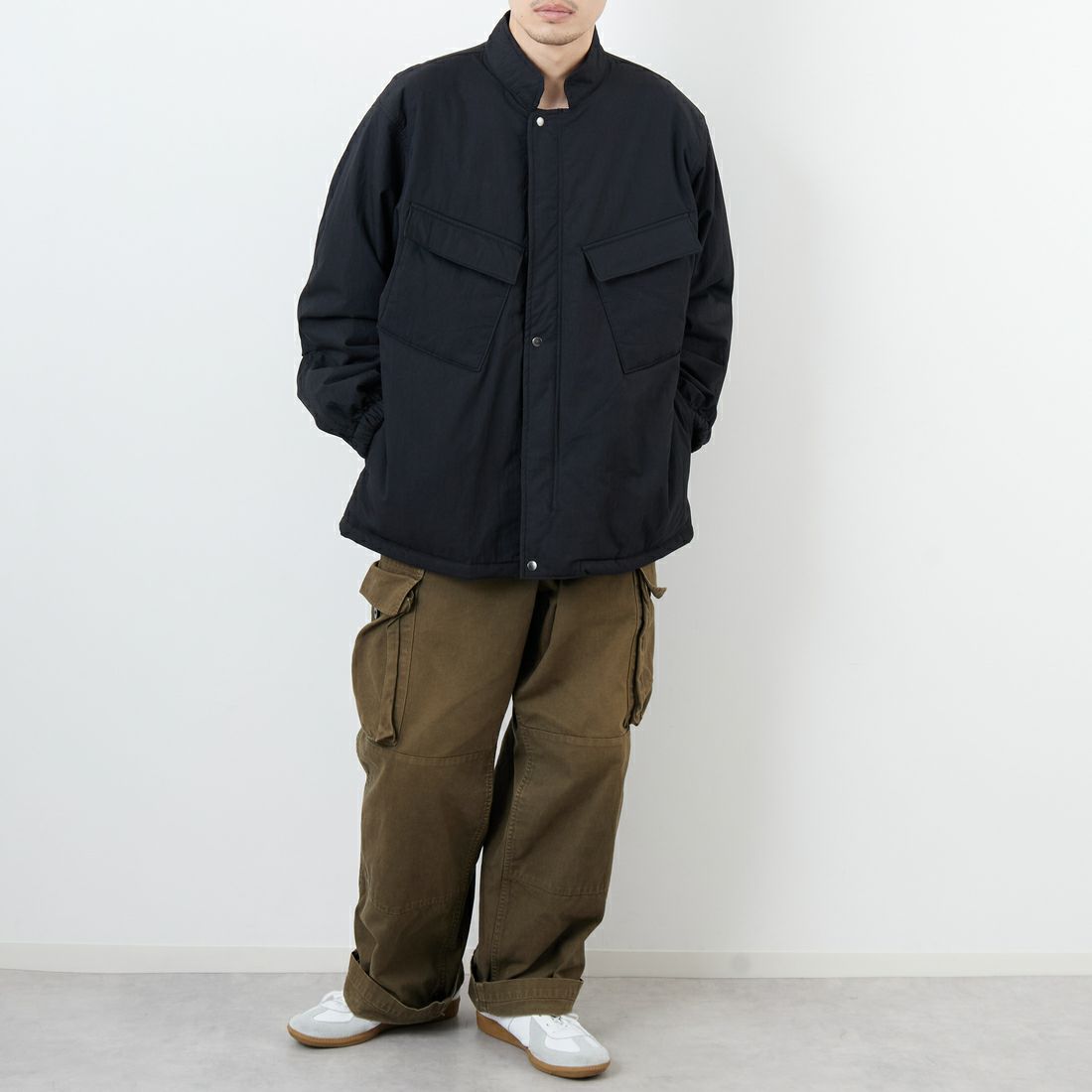 ARMY TWILL SANFORIZED [アーミーツイル サンフォライズド] 別注 中綿入り ケミカルプロテクトジャケット [AM-2554501-INT-JF] BLACK &&モデル身長：168cm 着用サイズ：M&&